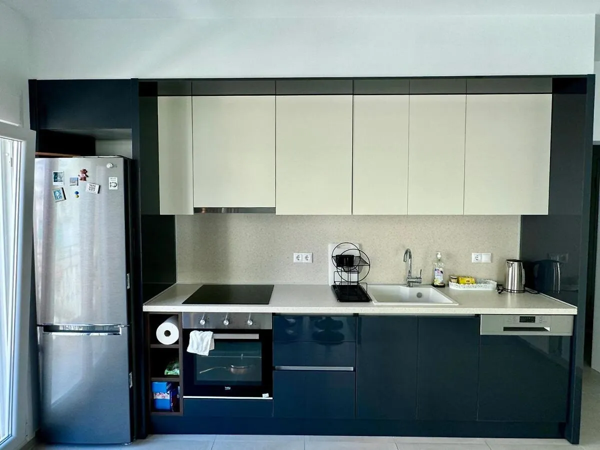 Apartament Stylish&Bright Apt Near Rotonda Salonic