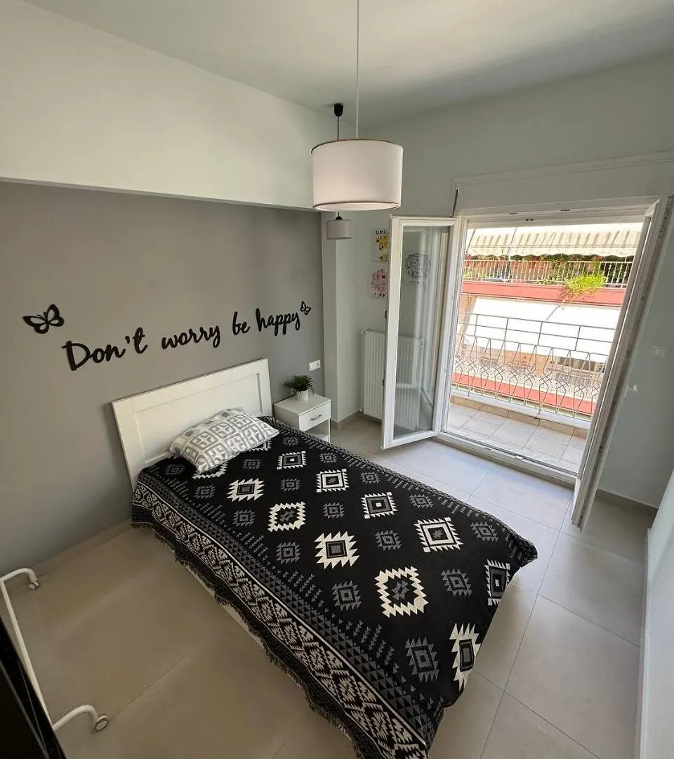 Stylish&Bright Apt Near Rotonda Salonic Grecia